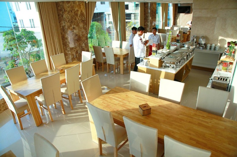 Bạn Trần Văn Pháp - Đầu bếp hai khách sạn lớn tại Đà Nẵng