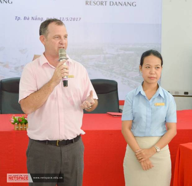 Lễ ký kết hợp tác giữa Netspace Đà Nẵng và Centara Sandy Beach Resort Danang