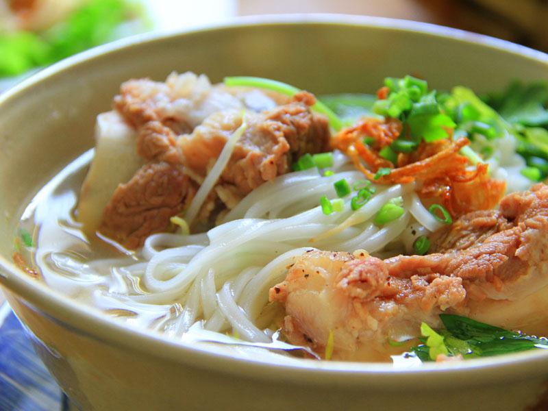 Gốc SaDek nơi thưởng thức ẩm thực Sa Đéc trứ danh giữa lòng Sài Gòn