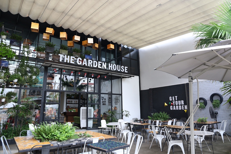 The Garden House- Cà phê vườn thủy tinh độc đáo tại Bình Dương