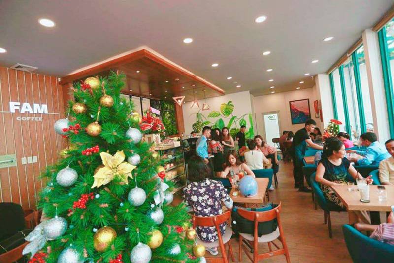 Fam Coffee- quán café ấn tượng trên đường “hoa” Phú Nhuận