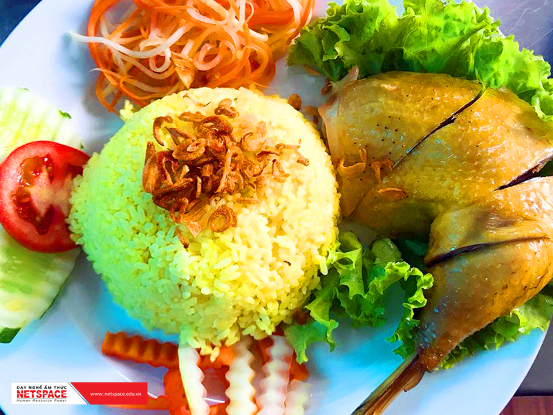 Nhà hàng Cơm Tấm Sài Gòn hút khách tại Vincom Thanh Hóa