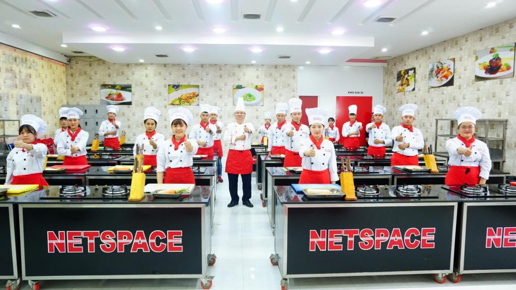 Trường dạy nấu ăn ở Hà Nội