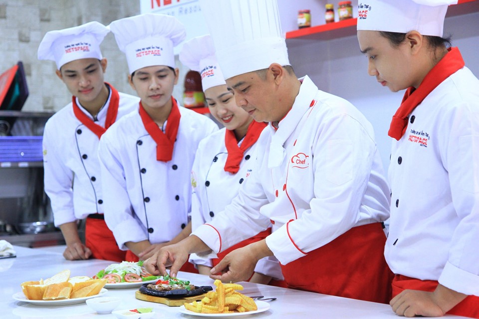 Trường dạy nấu ăn ở Hà Nội