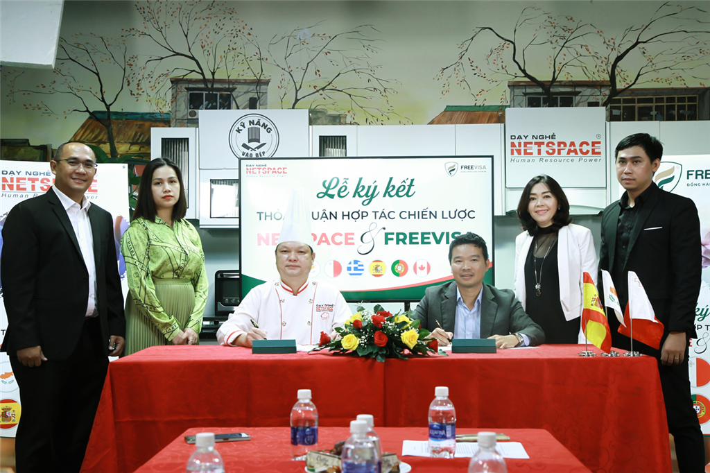 DẠY NGHỀ NETSPACE ký kết hợp tác chiến lược với FREEVISA VIETNAM