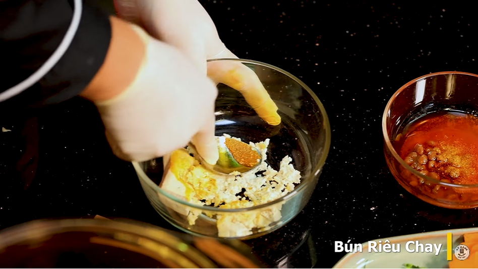 Cách nấu bún riêu chay thanh đạm dễ ăn đơn giản tại nhà