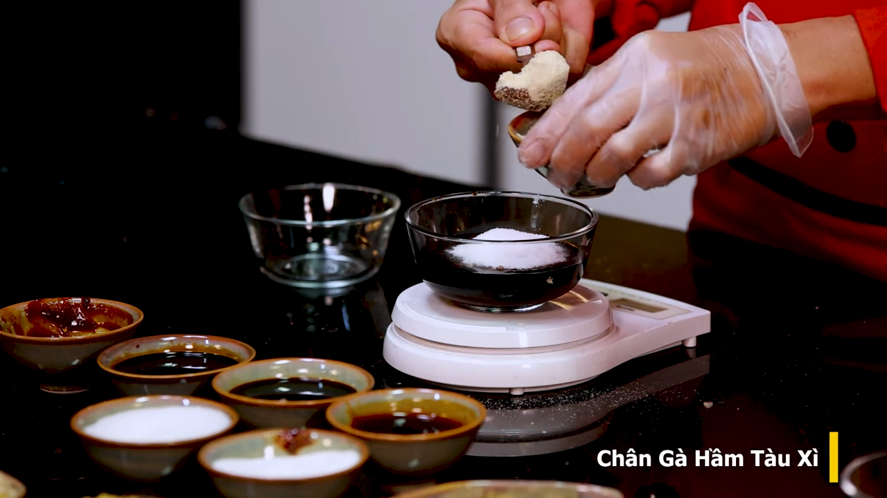 Cách làm Chân gà Điểm Sấm – Một chút hương vị Trung Hoa cho ngày mới